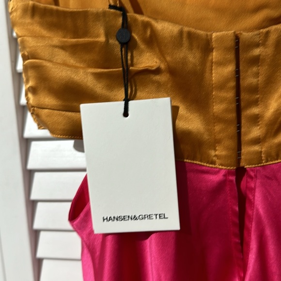 Hansen + Gretel Honeydew Two-Tone Minidress - Picture 3 of 10